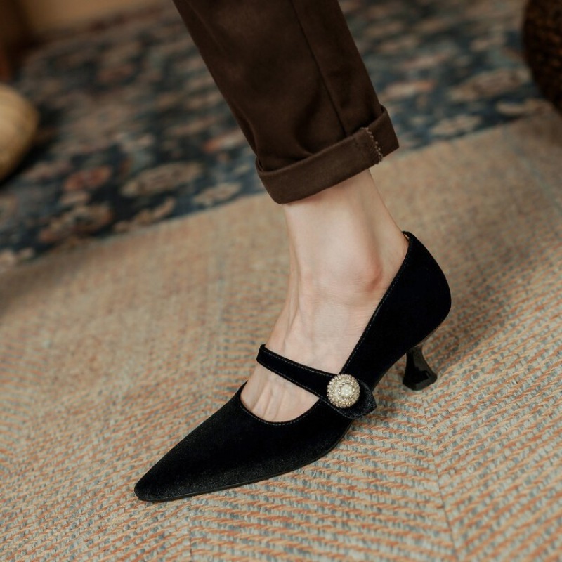 Wine Red Pointed Toe Mary Jane - огляд і ціна Womens Heels