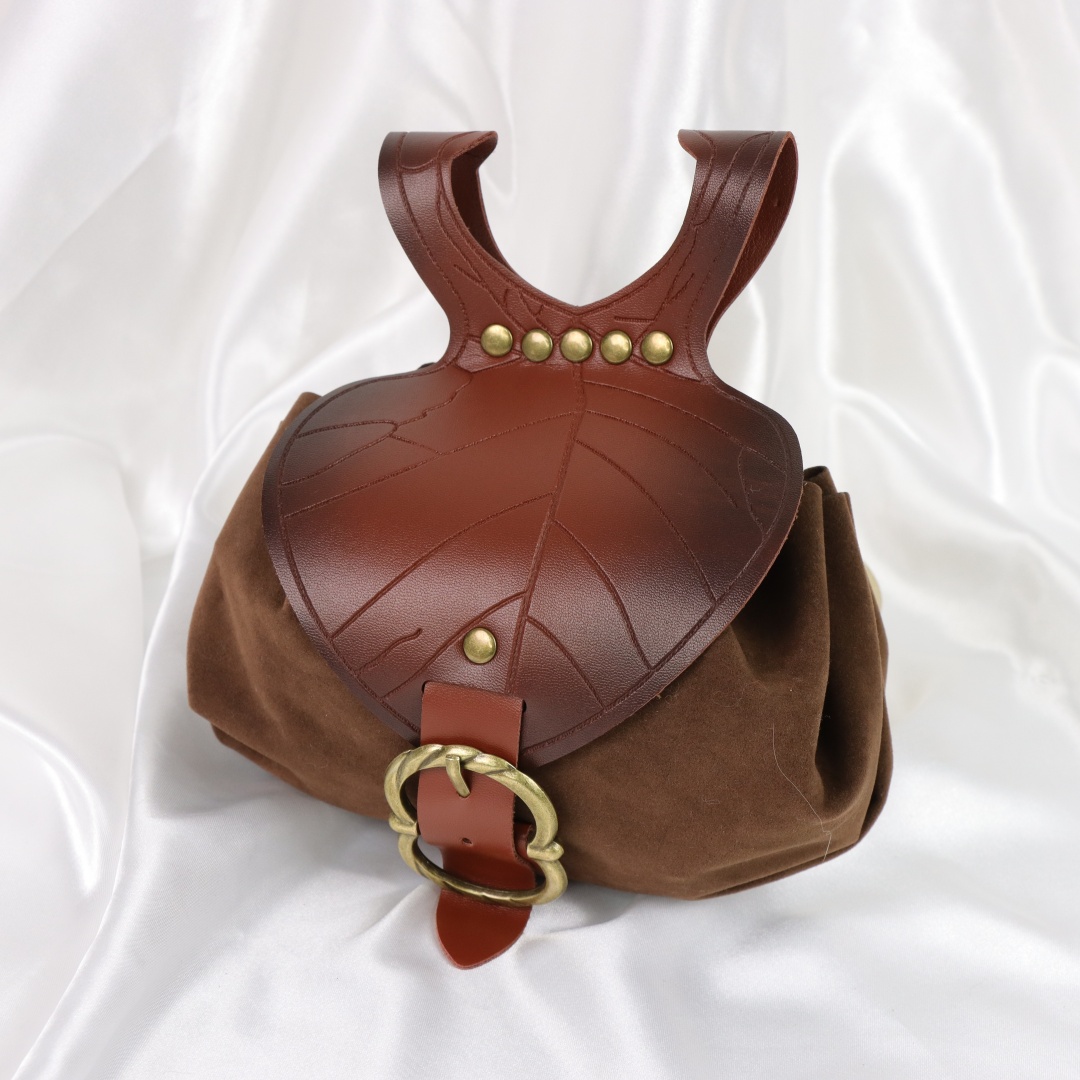 Halloween Medieval Leaf Shape  - огляд і ціна Womens Suit